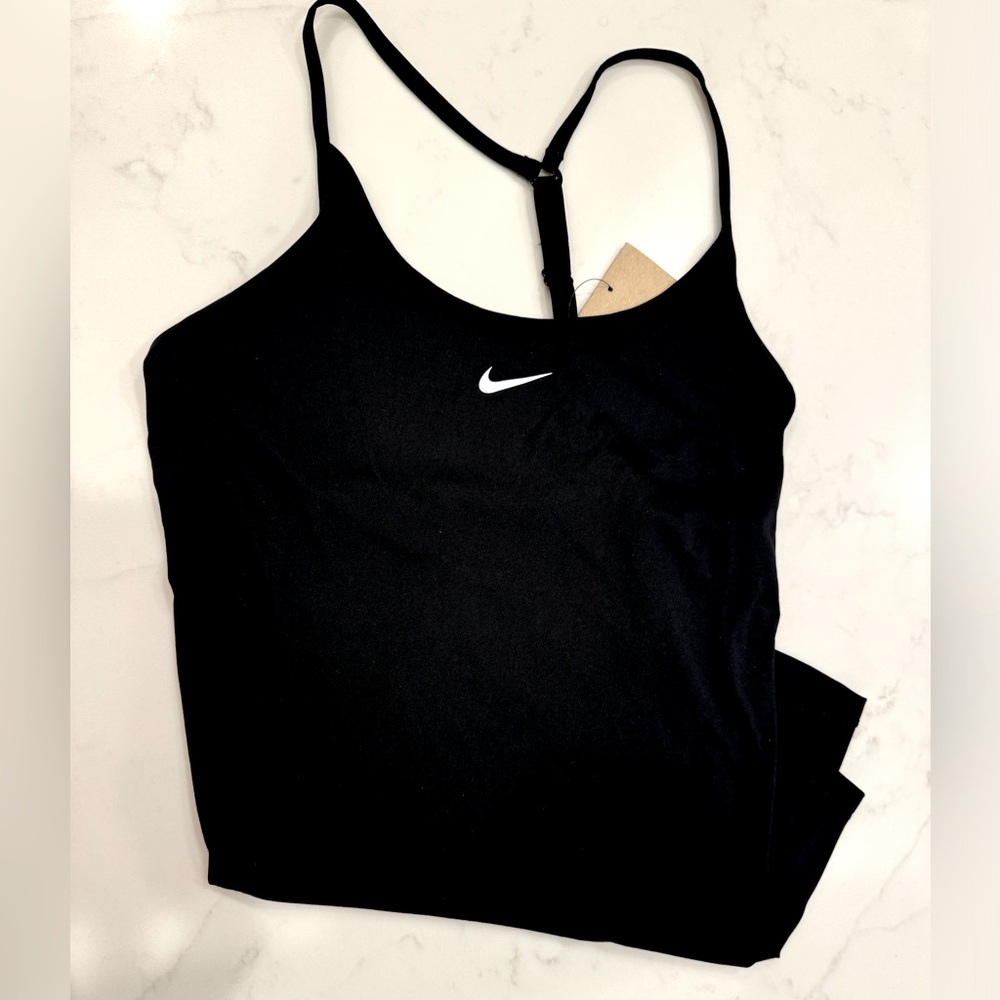 Brand new Nike dri-fit halter tank – size M